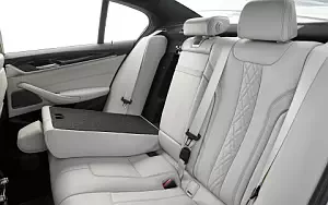   BMW 540i Sedan M Sport - 2017