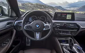   BMW M550i xDrive Sedan - 2017