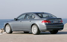   BMW 750i - 2005