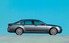   BMW 750Li - 2005