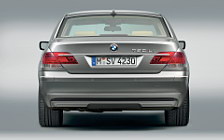   BMW 750Li - 2005
