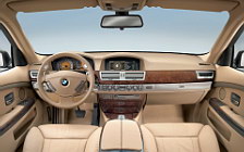   BMW 750Li - 2005