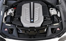   BMW 760Li - 2009
