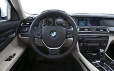   BMW 760Li - 2009