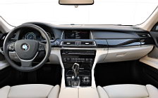   BMW 750d xDrive - 2012