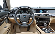   BMW 750Li - 2012