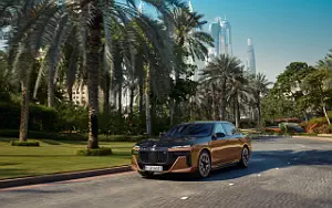   BMW i7 M70 xDrive - 2023
