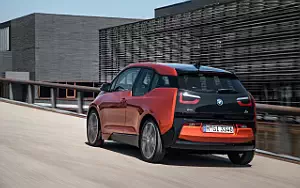   BMW i3 - 2013