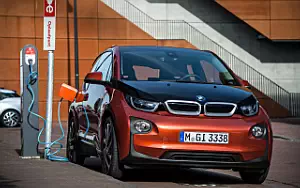   BMW i3 - 2013
