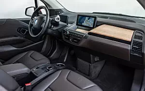   BMW i3 - 2013