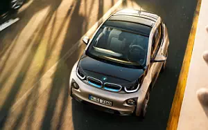   BMW i3 - 2013