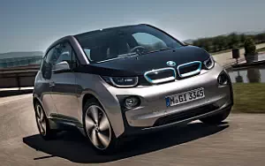   BMW i3 - 2013