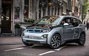   BMW i3 - 2013