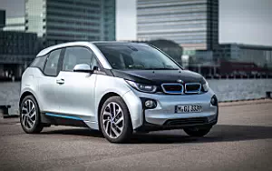   BMW i3 - 2013