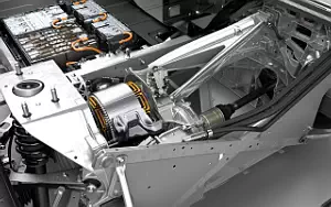   BMW i3 - 2013