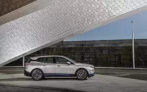   BMW iX - 2021