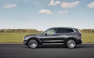   BMW X3 xDrive30e - 2021