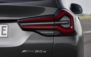   BMW X3 xDrive30e - 2021