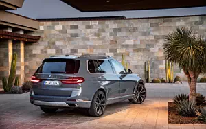   BMW X7 xDrive40i - 2022