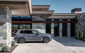   BMW X7 xDrive40i - 2022