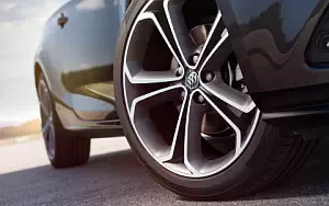   Buick Cascada - 2015