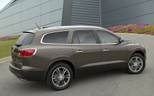   Buick Enclave - 2008
