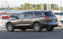   Buick Enclave - 2008