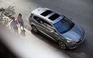   Buick Enclave - 2017