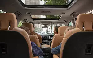   Buick Enclave - 2017