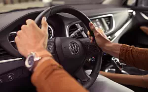   Buick Enclave - 2017
