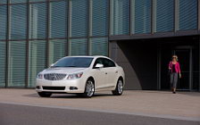   Buick LaCrosse CXS - 2011