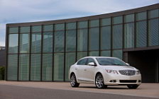  Buick LaCrosse CXS - 2011