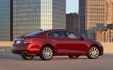   Buick LaCrosse CXS - 2011