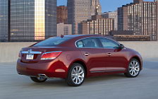   Buick LaCrosse CXS - 2011