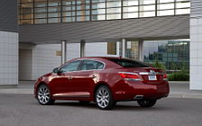   Buick LaCrosse CXS - 2011