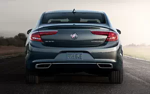   Buick LaCrosse Avenir - 2018