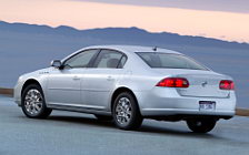   Buick Lucerne - 2011