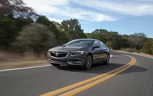   Buick Regal Sportback - 2017