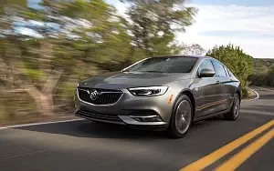   Buick Regal Sportback - 2017