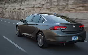   Buick Regal Sportback - 2017