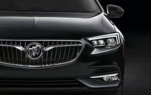   Buick Regal Sportback - 2017