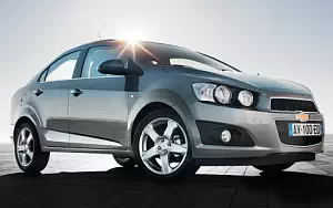   Chevrolet Aveo Sedan - 2011
