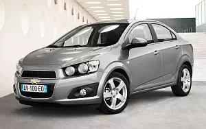  Chevrolet Aveo Sedan - 2011