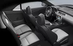   Chevrolet Camaro Convertible EU-spec - 2014