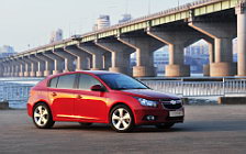  Chevrolet Cruze Hatchback - 2011
