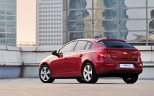   Chevrolet Cruze Hatchback - 2011