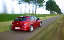   Chevrolet Cruze Hatchback - 2011