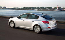   Chevrolet Cruze Hatchback - 2011