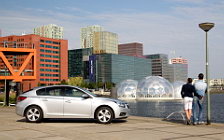   Chevrolet Cruze Hatchback - 2011