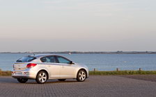   Chevrolet Cruze Hatchback - 2011